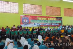 SMP dan SMA Jember Dikunjungi Pemain Timnas U-19 (Video)