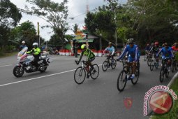 Kodam Pattimura Gelar "Gowes" Ke Pantai Liang