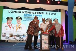 Gus Ipul: Pemprov Jatim Perkuat SDM, Kompetensi dan "Networking" SMK