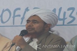 Umar bin Hafidz Ingatkan Bahaya Fitnah Bagi Umat Islam