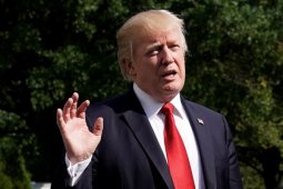 Trump Desak China Jaga Perbatasan