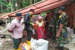 Korban Rumah Roboh di Jember Dapat Bantuan
