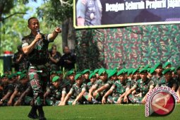 Kepala Staf TNI AD Tutup TMMD 100/2017 di Bengkulu