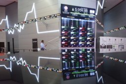 Dolar melemah terhadap sekeranjang mata uang utama