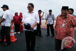 Menkominfo Kagumi Jembatan "EMAS" Babel
