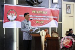 Bupati Hadiri Pelantikan PPK