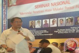 Menkominfo Ajak Masyarakat Perangi Berita Hoax