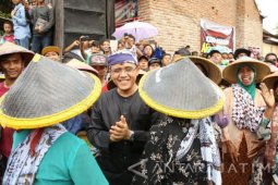 Azwar Anas Ajak Kaum Muda Hobi Inovasi