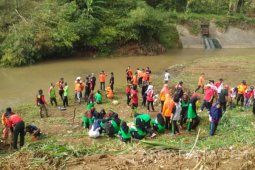 Peduli Lingkungan, Trenggalek Luncurkan Program Kali Bersih