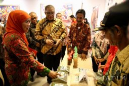 Mensos Resmikan Desa Sejahtera Mandiri Bebasis "Enterpreneurship" di Jombang