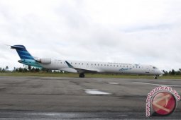 Pendaratan Garuda Rute Singapura &acirc;&euro;&ldquo; Silangit Resmikan Status Bandara Internasional