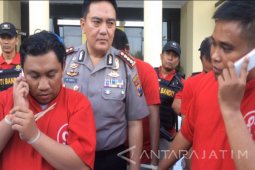 Polrestabes Surabaya Membongkar Sindikat Penipuan "Beromzet" Miliaran (Video)