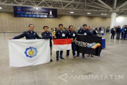 Tim Spektronics ITS  Juarai "AIChE Chem-E-Car" di Amerika