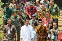 Jokowi: Pemberian Izin Pemanfaatan Hutan Perjelas Status