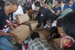 Penyaluran Bantuan Pengungsi Gunung Agung