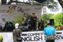 Kompetisi "English Massive" Digelar di Kediri