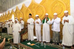 Pakde Karwo Komitmen Bangun Jatim Berbasis Spiritual