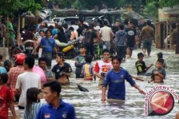 Ratusan Warga Mengungsi