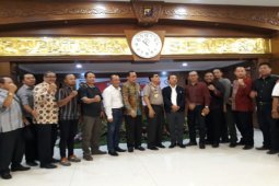 Jelang Penetapan UMK,   Kapolda Jatim Kumpulkan Serikat Pekerja