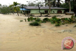 Banjir Kepung Batangtoru Ratusan Jiwa Mengungsi