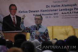 LPS : Informasi Hoax Bisa Ancam Pelaku Usaha