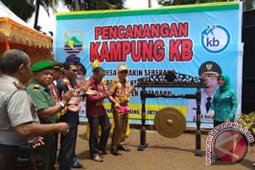 Bupati Kotabaru canangkan Pondok Pesantren Kampung KB