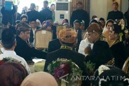 Usai Akad Nikah Putri Jokowi, JK dan SBY Meninggalkan Tempat (Video)