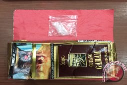 Satresnarkoba Polresta Banjarmasin Sita Dua Paket Sabu-Sabu