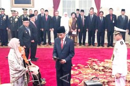 Gelar Pahlawan Nasional 2017 Dianugerahkan kepada 4 Tokoh (Video)