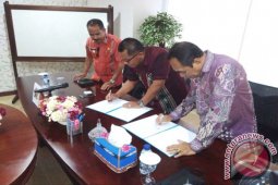 Pemkab MTB Jalin Kerja Sama dengan Unpatti