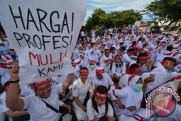 Mendukung Lahirnya Dosen Keperawatan Berkualitas