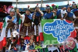 Tak lolos Piala Dunia, begini tulis media-media di Italia