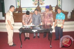 Pembahasan KUA-PPAS Sukamara Ditandatangani