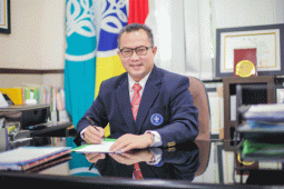 IPB Menuju "Techno-Socio-Entrepreneurial University"