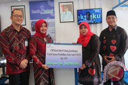 Bank Kalsel Serahkan Dana CSR Untuk GNOTA