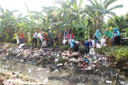 Pemkab Sidoarjo Minta Buat Perdes Sampah