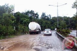 Pemkab Tabalong Batasi Muatan Kendaraan Angkutan Semen