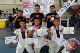Atlet KKU Boyong Tiga Emas di Kejurda Tarung Derajat