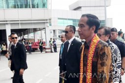 Presiden RI Gelar Pertemuan Terbatas dengan PM Malaysia