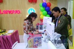 Resmikan Layanan Eksklusif, Motorola Bidik Pasar Surabaya