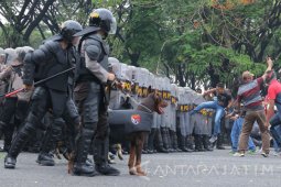 Kapolri Siapkan Sanksi Anggota yang Berpolitik Praktis