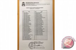 Pakde Karwo Presentasikan Perkembangan Ekonomi Jatim di Singapura