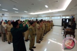 Sejumlah kepala SMA/SMK Teluk Wondama dikukuhkan gubernur