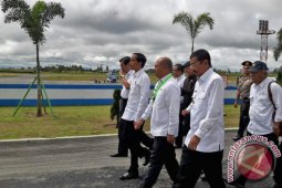 Presiden Tiba Di Silangit