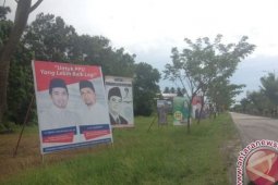 Baliho Bacabup Tanpa Izin Terpampang di Penajam