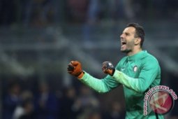 Handanovic perpanjang kontrak di Inter hingga 2021