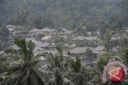 Gunung Agung Terdeteksi Tremor