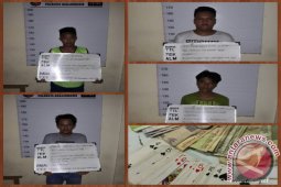 Polsekta Banjarmasin Tengah Tangkap Empat Pelaku Judi Remi