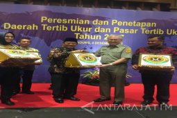 Sidoarjo Terima Penghargaan Pasar Tertib Ukur