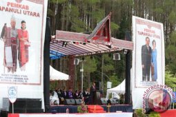 Taput Rayakan Natal Oikumene Sekaligus Promosi Wisata
